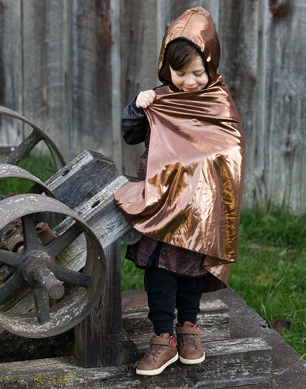 Knight's tunic with cape