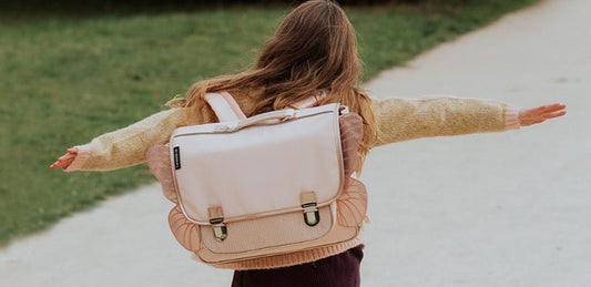 L'impact du poids du cartable sur la posture : conseils et solutions