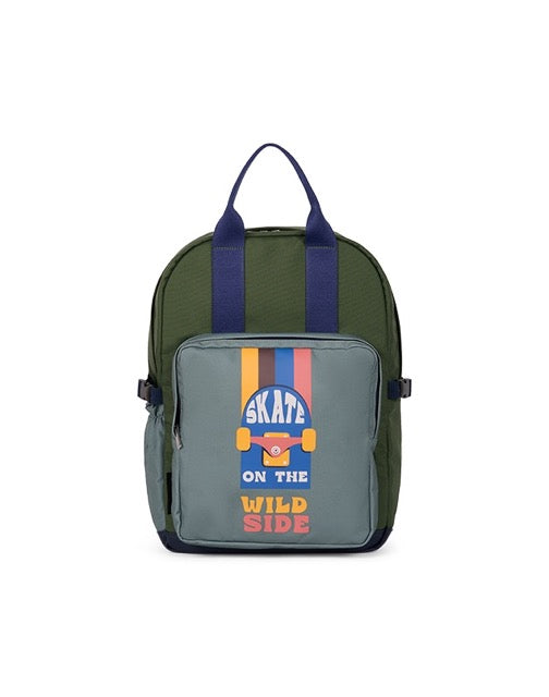 Sac à dos URBAN FLOW vert kaki face avant avec motif skateboard