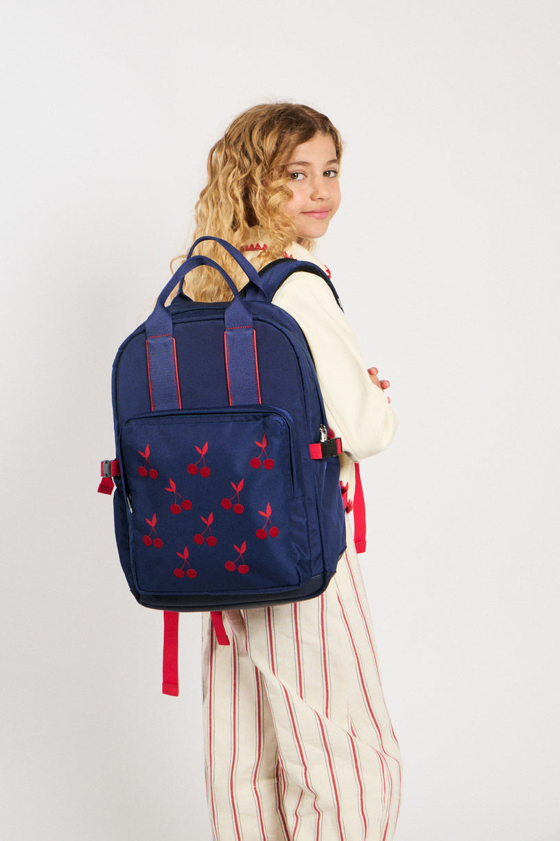 Sac à Dos Velvet Cherries Bleu – Iconique et Pratique Caramel & cie